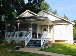 27 Eagle Pt, Brandenburg, KY 40108