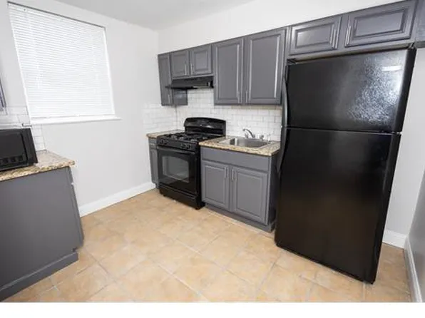 906 E Vernon Rd #2, Philadelphia, PA 19150