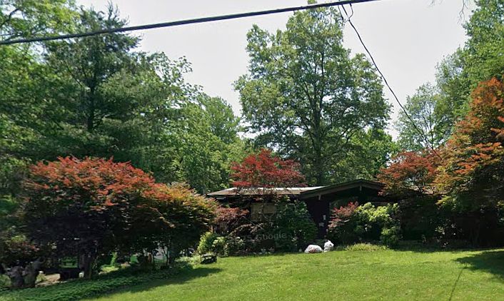 1st image of 47 White Birch Dr