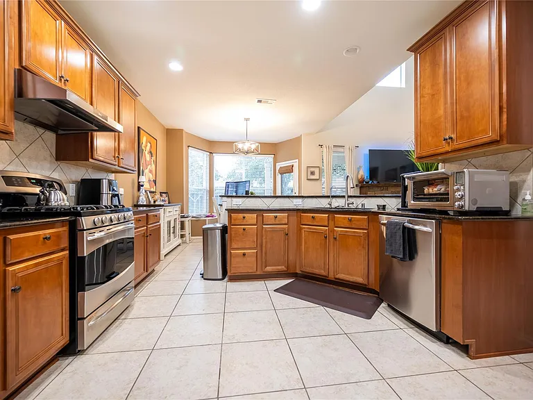 26318 Cedar Pine Dr — Photo 11