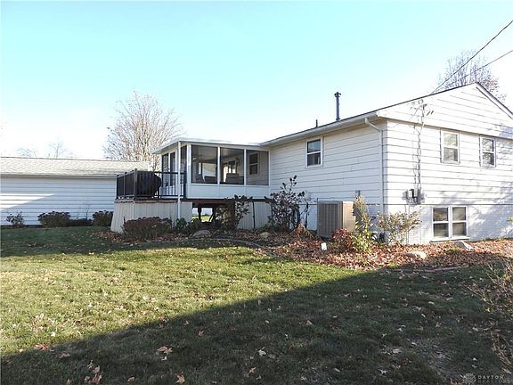 2nd image of 219 Wilksford Ct