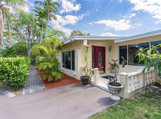 13590 SW 73rd Ct, Pinecrest, FL 33156