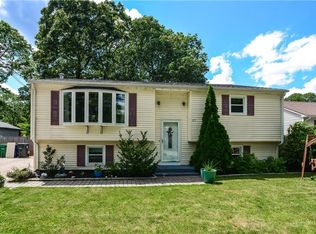 115 Haswill St, Warwick, RI 02889
