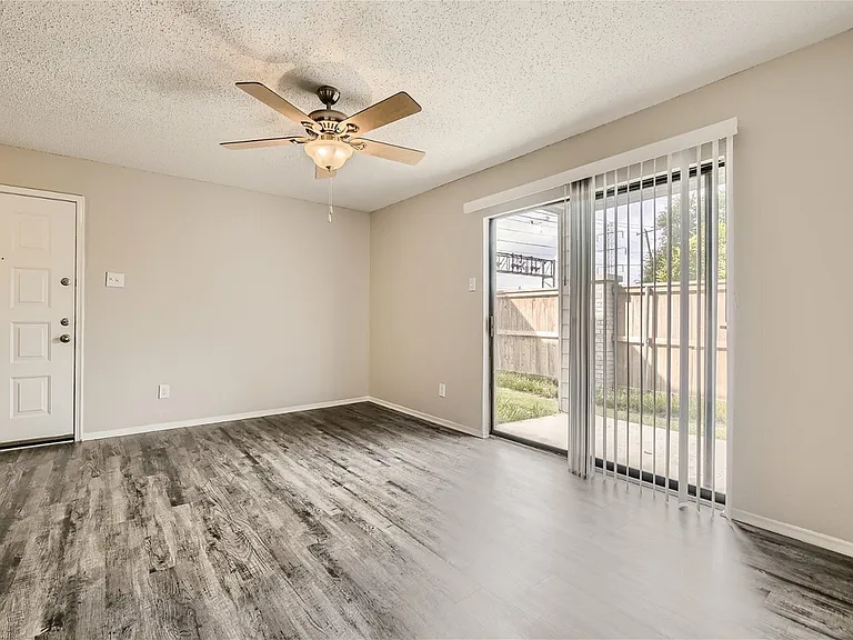 Rise Spring Pointe — Photo 86