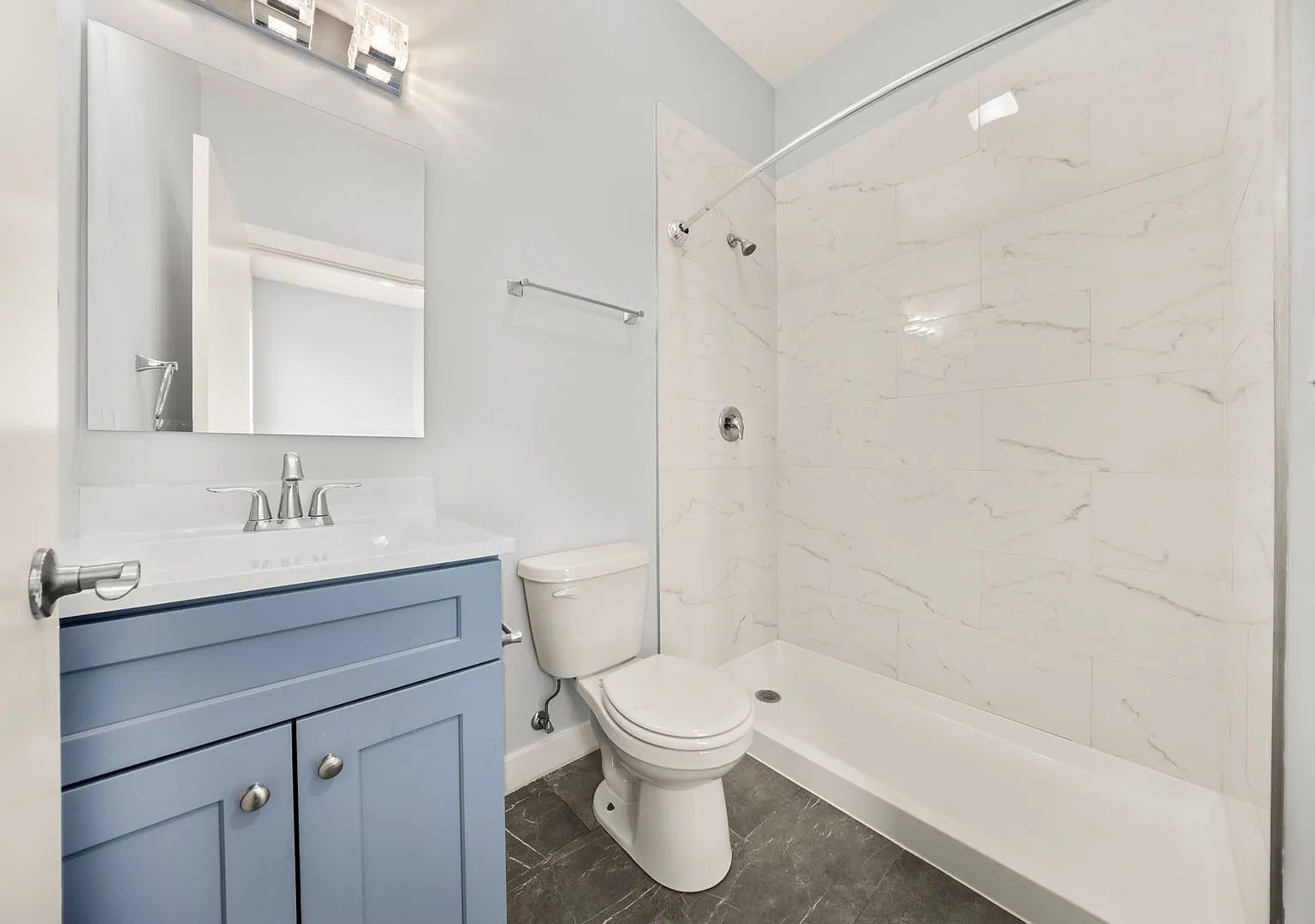 8917 Grant Avenue — Photo 2