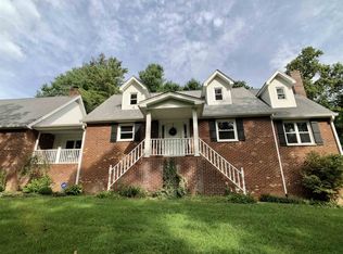 20 La Pine Ave, Williamstown, KY 41097