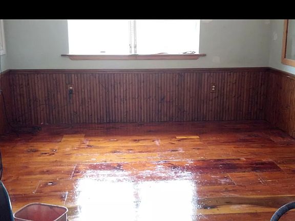 finished basement club room