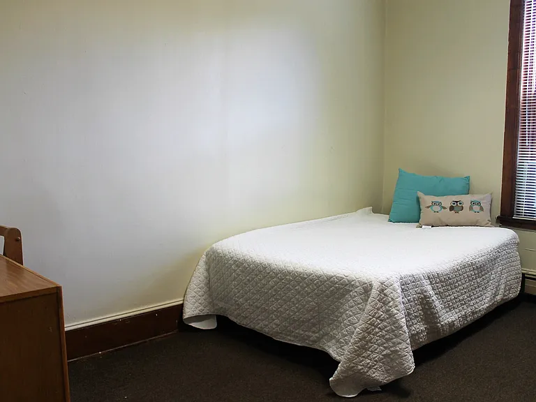 Aces Apartments — Photo 49