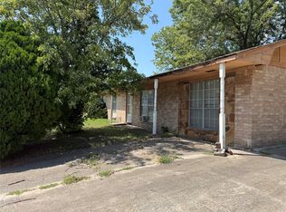 1401 NE 3rd St, Pryor, OK 74361