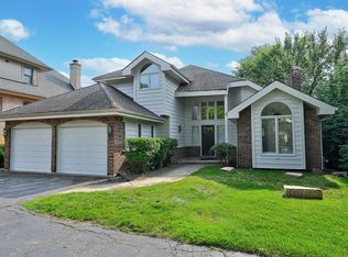 5615 S Elm St, Hinsdale, IL 60521
