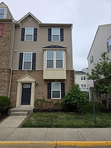 42618 Freistadt Sq Photo 1