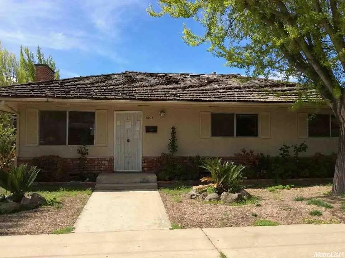 1505 Teakwood Dr photo 1