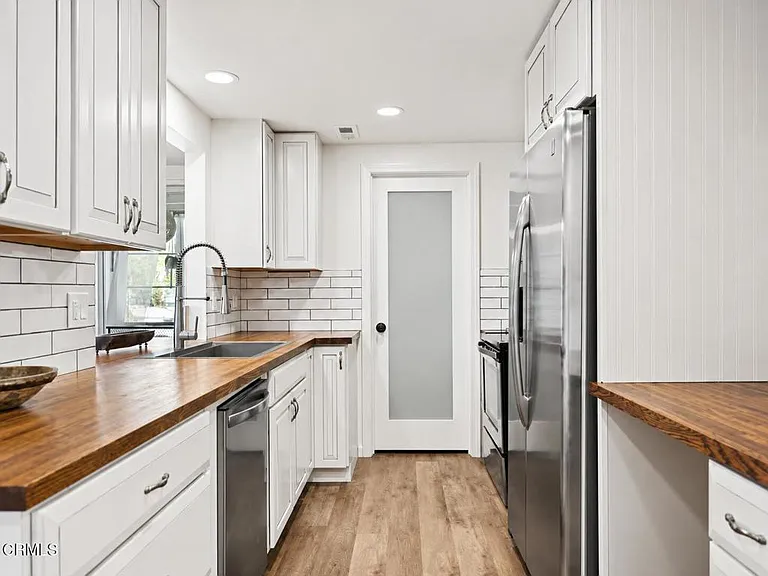 6770 Joshua Ln — Photo 11