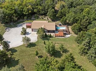 28818 W 303rd St, Paola, KS 66071