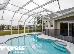 4322 Waterford Landing Dr, Lutz, FL 33558