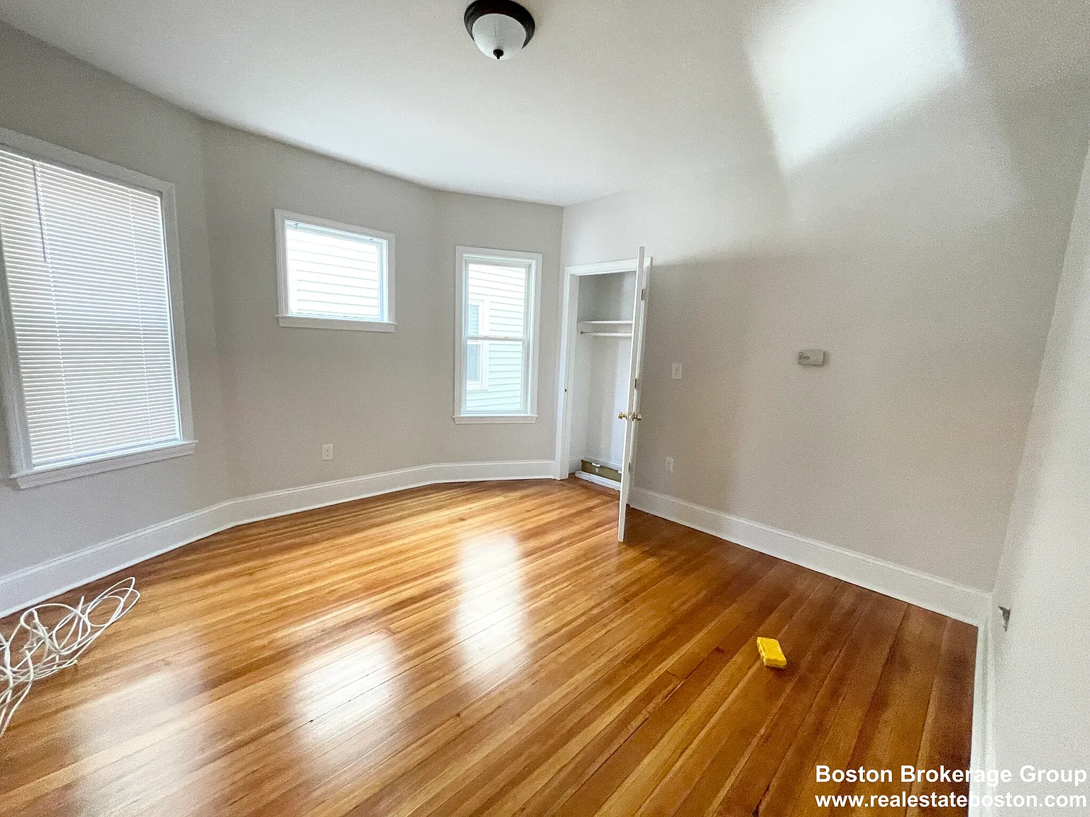 3 bed, 1.0 bath, $3,000 — Photo 4