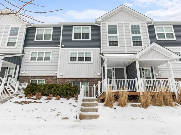 678 Eagle Ct, Lino Lakes, MN 55014