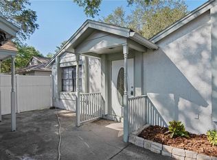 16049 Grass Lake Dr, Tampa, FL 33618