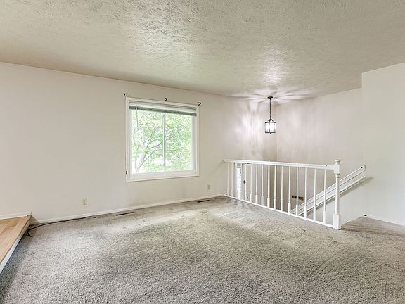 4th image of 919 Jana Cir