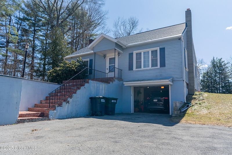 2nd image of 240 Cronin Road