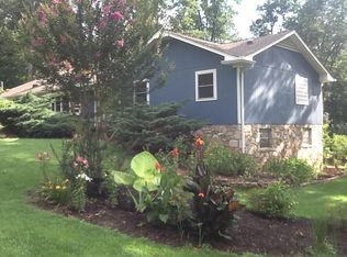 5104 S Cambridge Rd, Knoxville, TN 37920