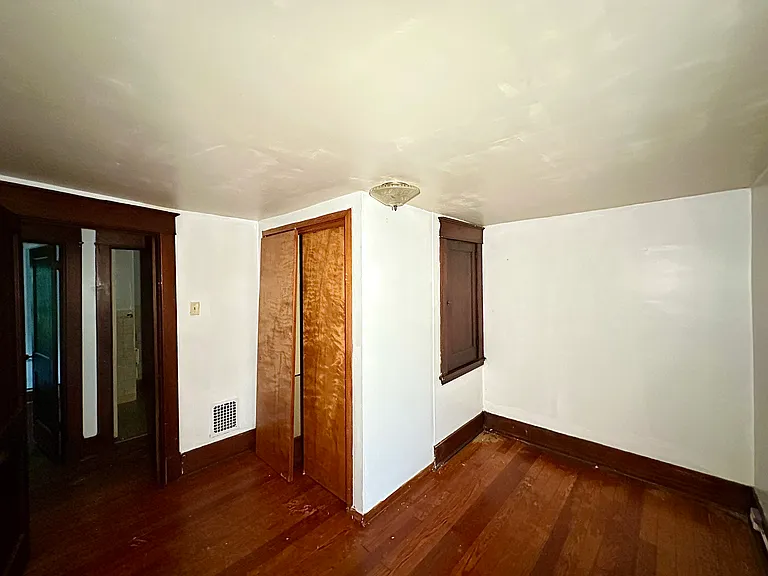 720 Neshannock Blvd — Photo 23