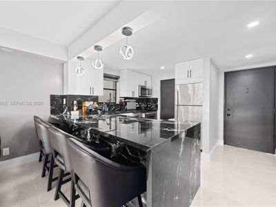 2302 S Cypress Bend Dr APT 306, Pompano Beach, FL, 33069