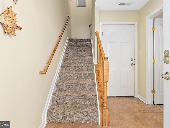 2nd image of 1208 North Ave #2