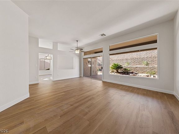 4th image of 3033 Bonnie Rock Dr