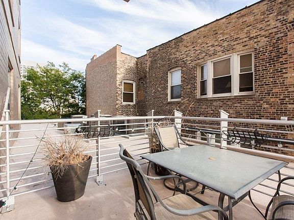 3rd image of 4350 N Broadway Ave #1010