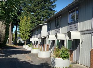 3323 E 21st St, Vancouver, WA 98661