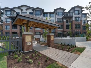 2960 151st St #316, Surrey, BC V4P0G3