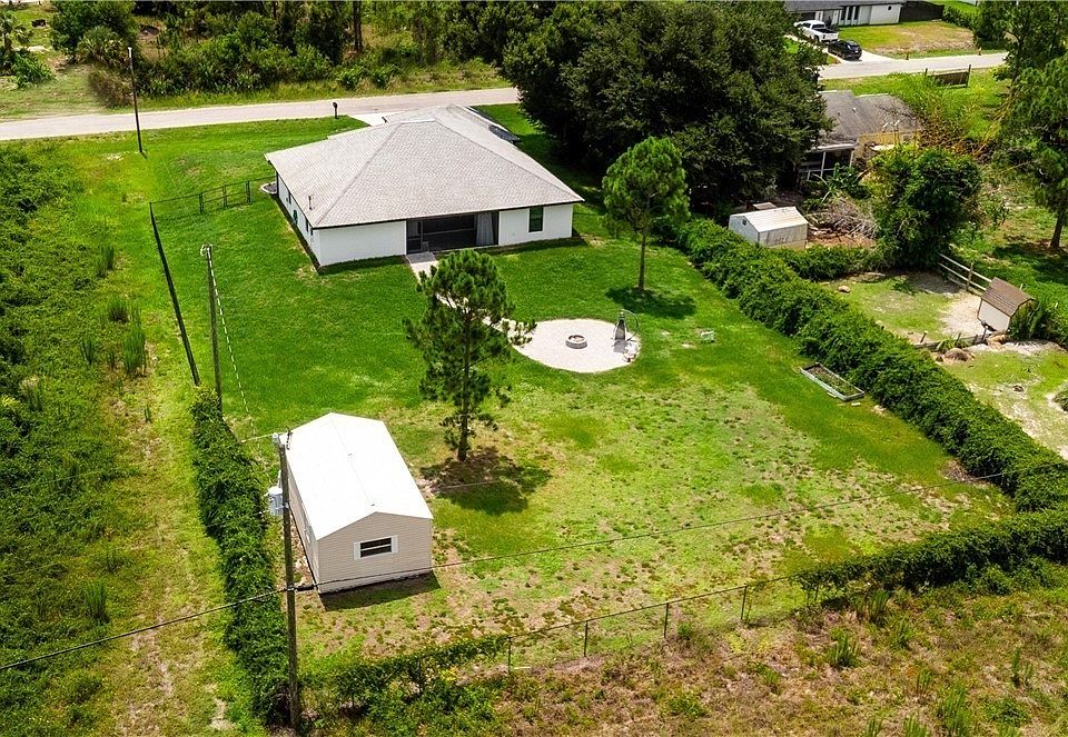 1st image of 1012 Calvin Ave