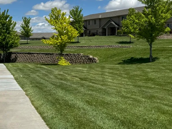 4839 10th Ave, Kearney, NE 68845