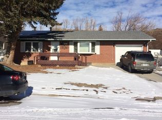 231 La Paloma Dr, Rawlins, WY 82301