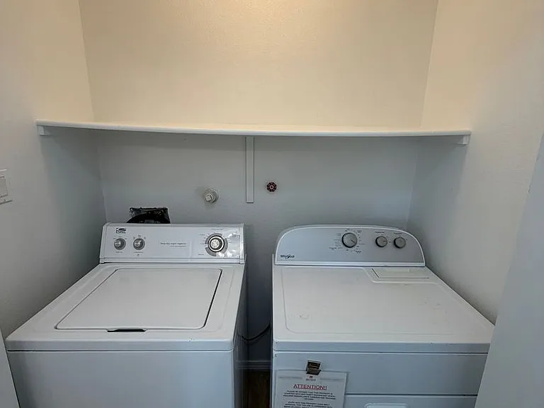 6901 Don Xavier Ave SW — Photo 28