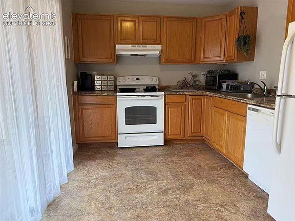 4th image of 2809 King St