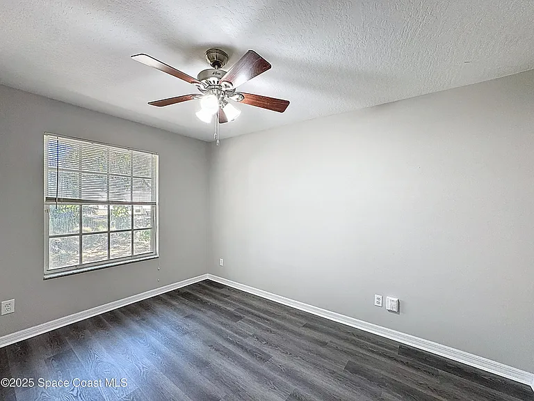 101 Cove Loop Dr — Photo 23