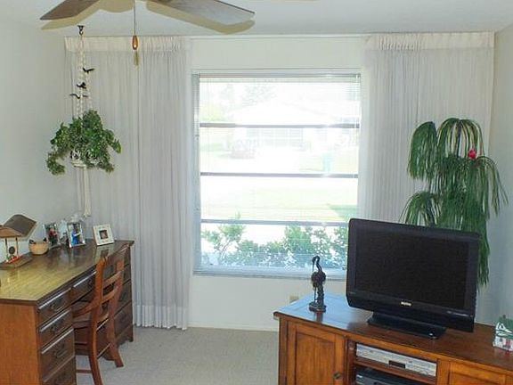 5th image of 49 Oakland Hills Pl