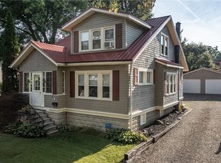 79 Wick Ave, Hermitage, PA 16148