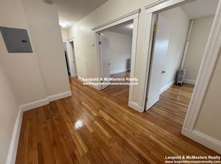 117 N Washington St #25, Boston, MA 02113