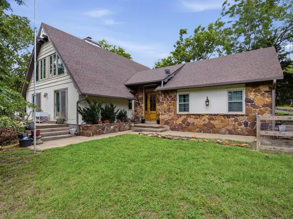 4576 County Road 2630, Coffeyville, KS 67337