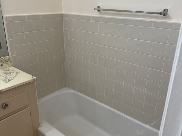 217 S Arnaz Dr APT 208