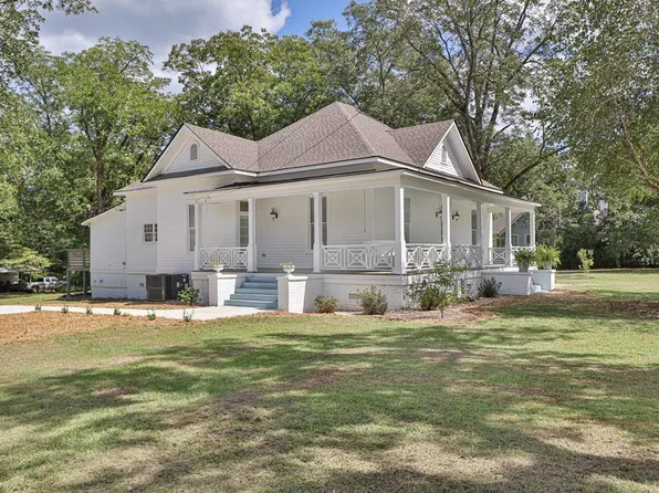 105 S Williams Ave, Pine Mountain, GA 31822