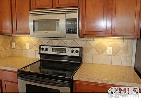 5th image of 737 Cactus Cir
