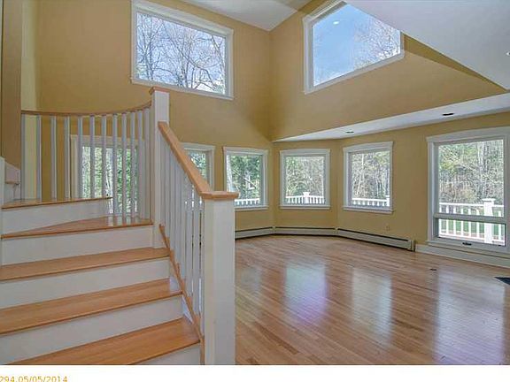 5th image of 7 Park Cir
