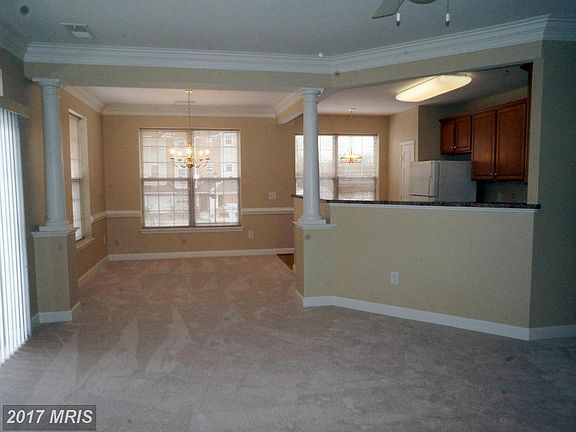 5th image of 421 Hamlet Club Dr Unit 207