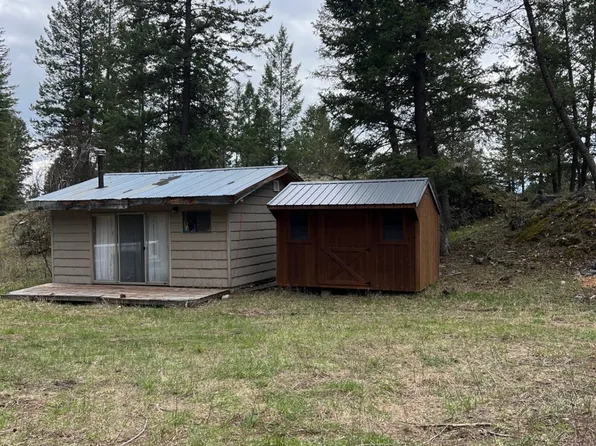 458 Borderview Dr, Eureka, MT 59917