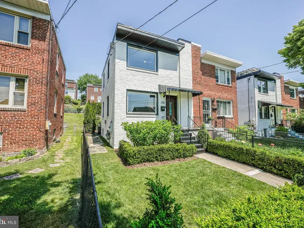 236 Nicholson St NE, Washington, DC 20011