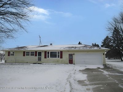2375 W Dewey Rd, Owosso, MI, 48867